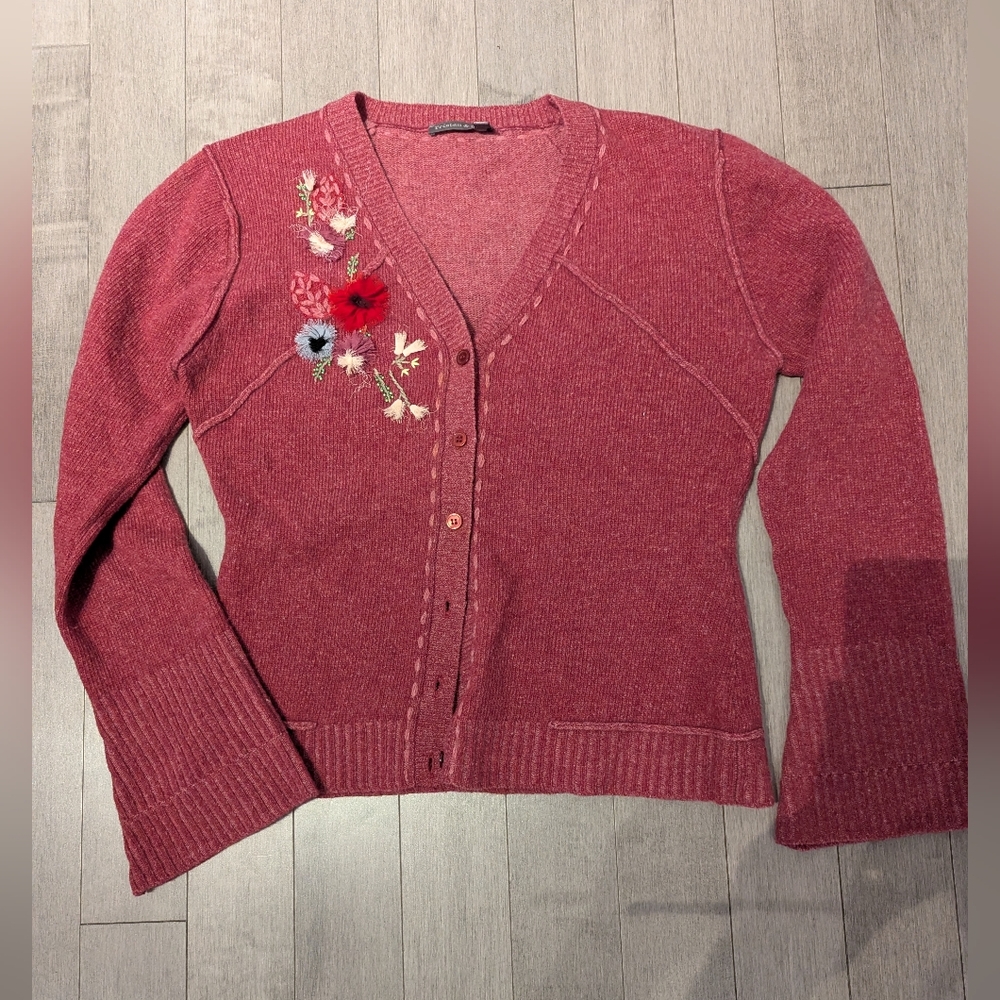 Floral Embroidered V-Neck Cardigan - Pink